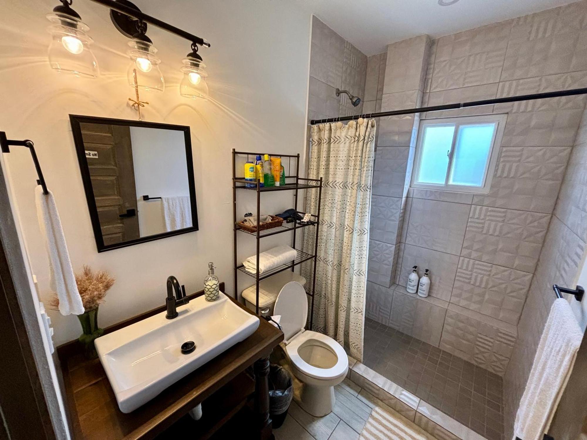 Stylish Apartments Near Best Western Hotel Belize City Luaran gambar